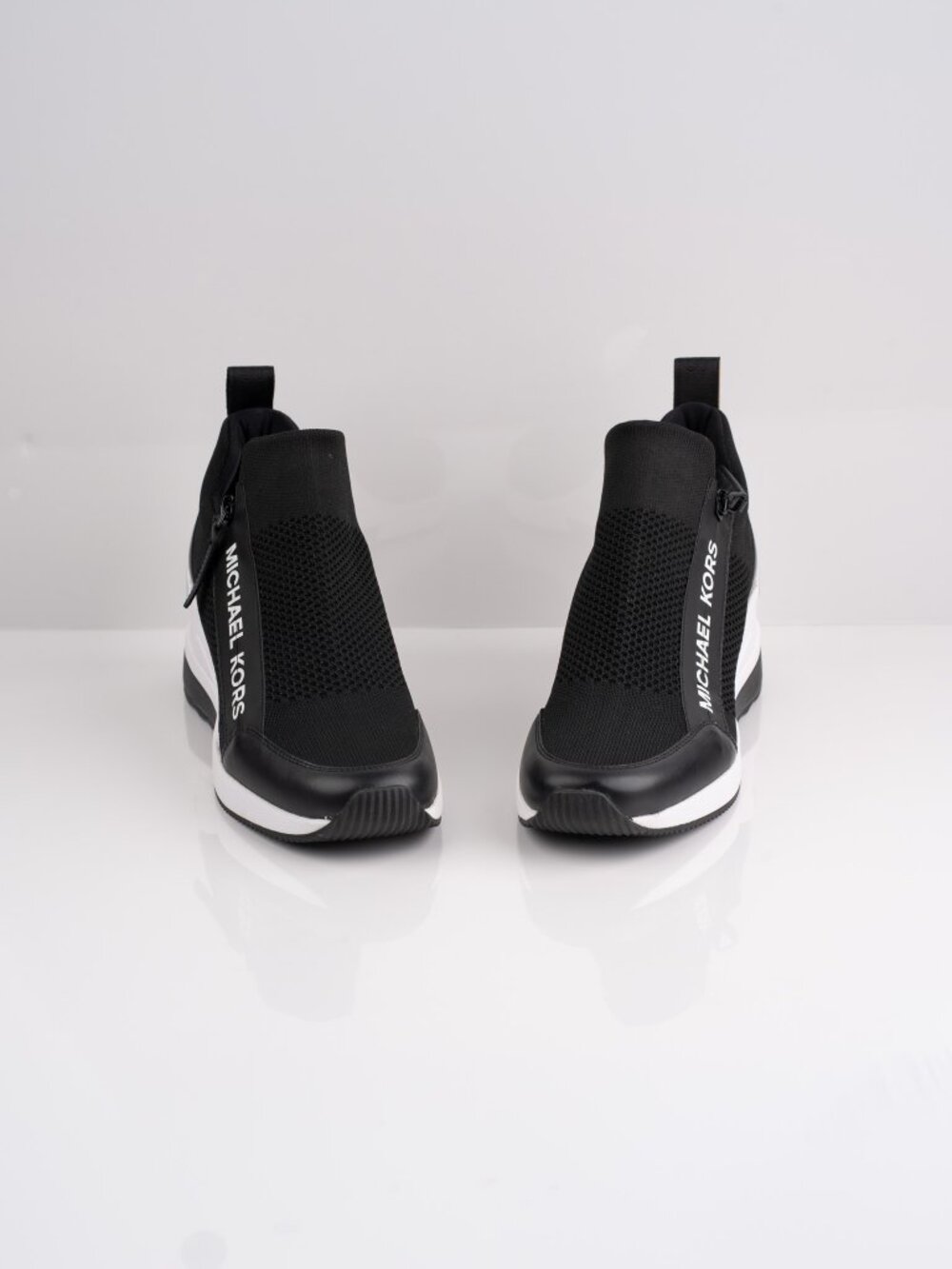 Michael Kors Willis Stretch Knit Wedge Trainer Sneaker Black NWT Size 8.5